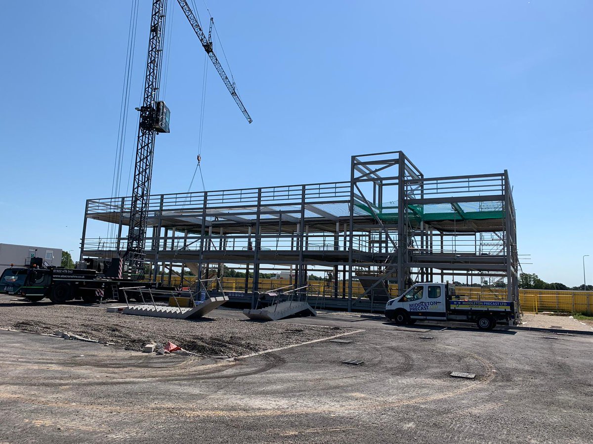 GRJContracting's tweet photo. We have been enjoying the sun with Willmott Dixon this week on their Centre of Excellence in Agri-Food scheme, Holbeach. Works have included the application of Sherwin-Williams Intumescent paint, well coordinated with the facade contractor
#willmottdixon
#grjcontracting https://t.co/EvVwNZFQj3