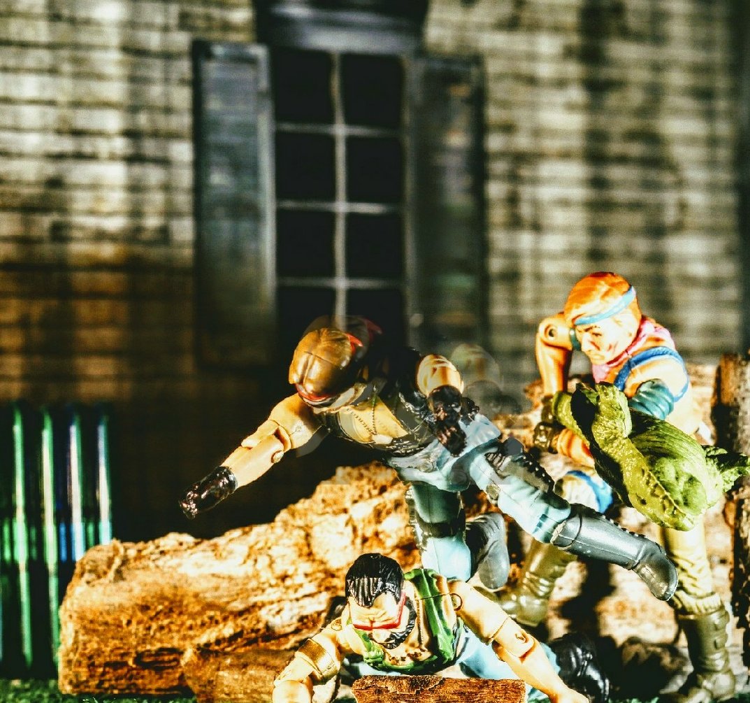 Sintechness's tweet photo. #オモ写 💥🐍 #Cobra #Dreadnoks
#BuzzDixon #OnceUponaJoe 
#GIJOE #YoJoeJune #toyphotography #FanFirstFriday #HasbroPulse 

"Breath Mint" 

"It appears, Commander, they are engaged in weighty philosophical 
Debate" https://t.co/ZViqCWrSWB