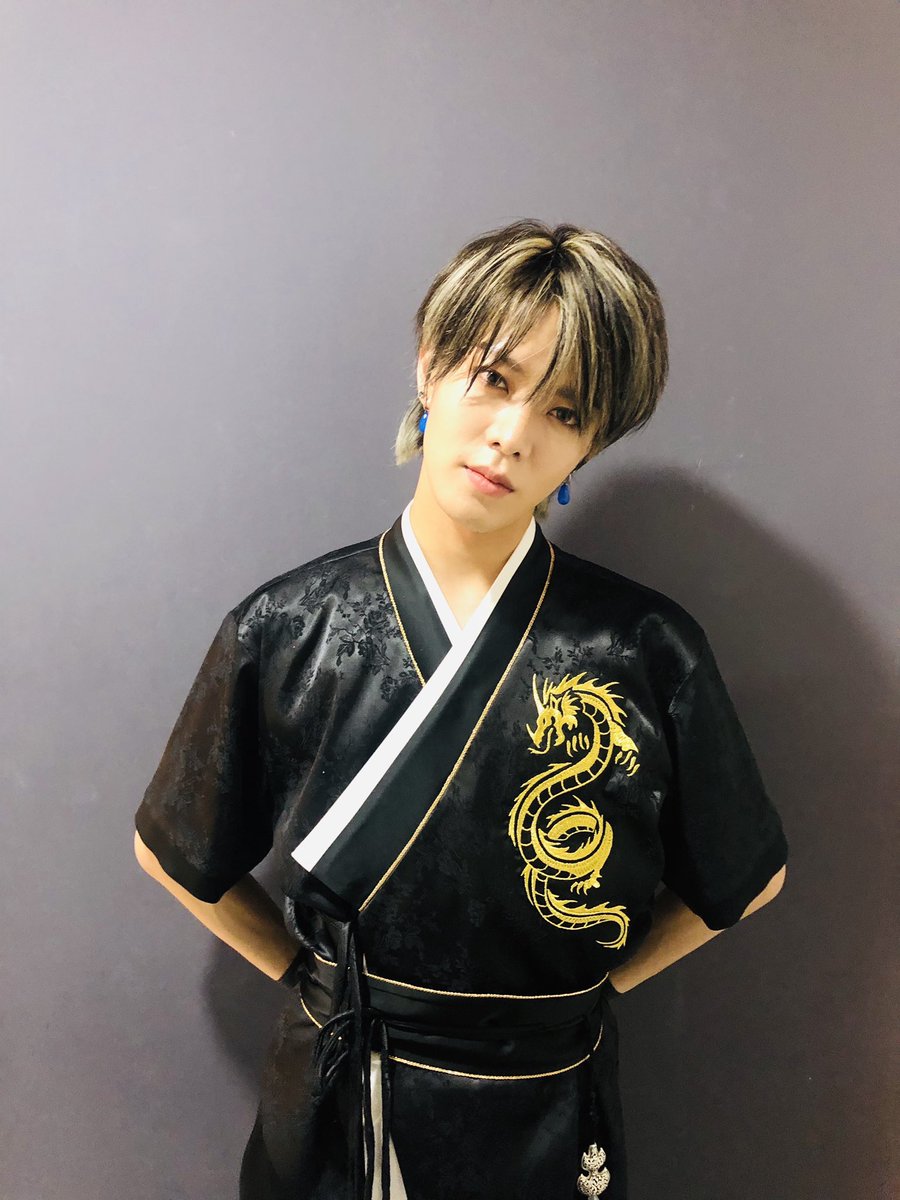 yutactivities's tweet photo. yuta said i’m going to post all all social media today. yutazens win again https://t.co/b8wDCWtfIb