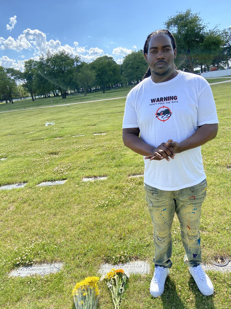 Global_Lo's tweet photo. Hey Siri, play G Herbo “Yeah I Know” 🤧🚦 https://t.co/bVIfdbSORQ