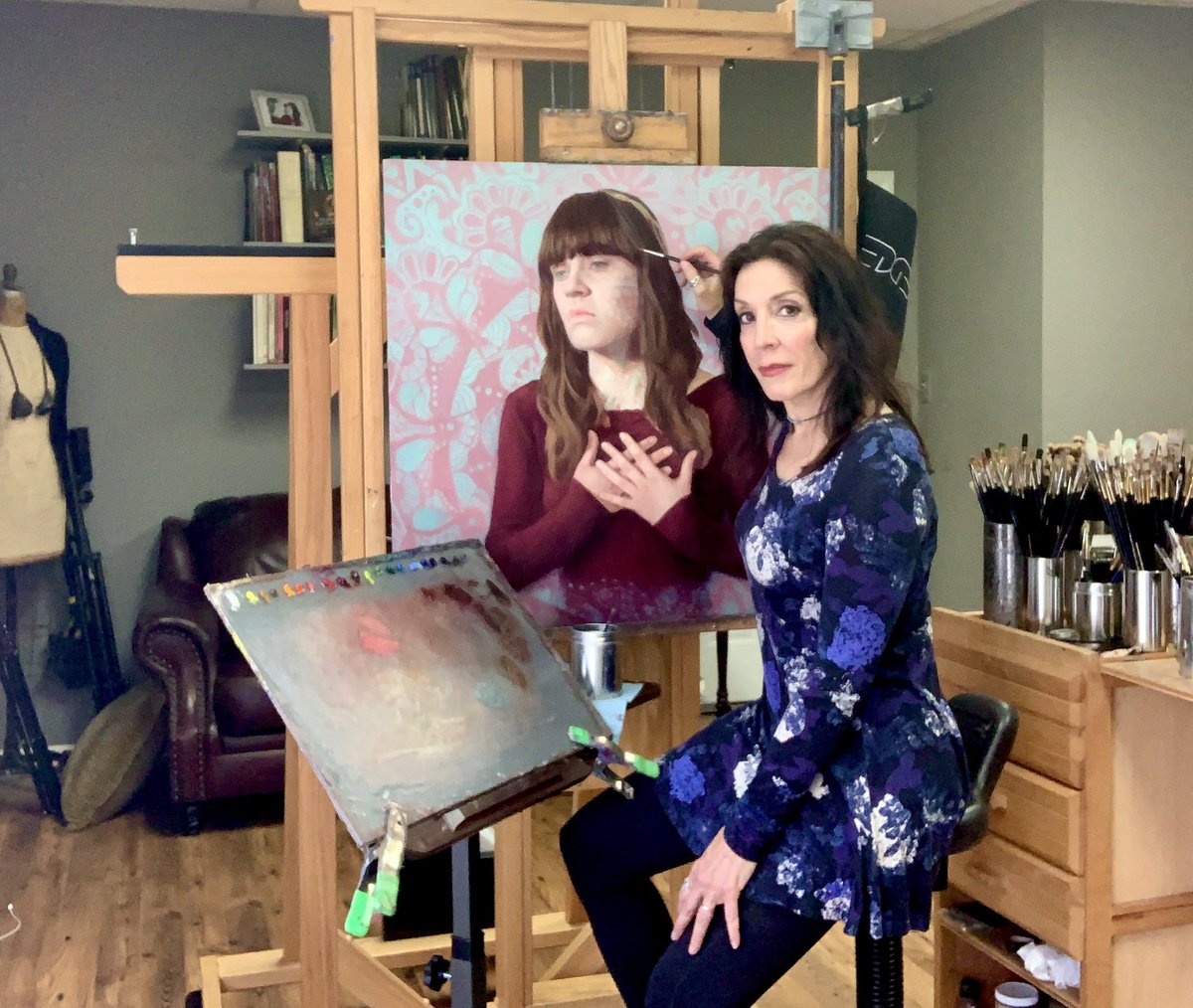 Face Done on this 30x30. Partial excerpt of this oil painting. Still have lot to do! Using <a href="/mhoilpaints/">Michael Harding</a> <a href="/rosemaryandco/">Rosemary&Co</a> . Can you tell what colors and brushes am I using?  #contemporaryart #portrait #FigureFriday #nancifrancevaz