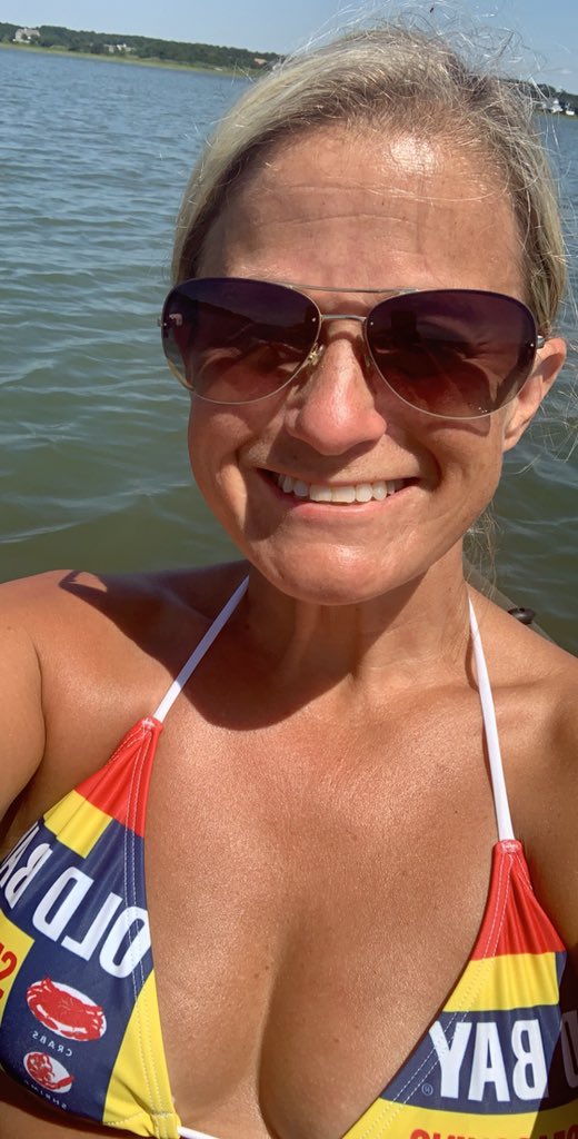 teacherfirst73's tweet photo. Beautiful 😍 #sohappy #findwater #kayakadventures #mybestlife https://t.co/LJipt094D1