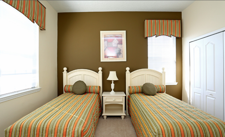 Cane_Island's tweet photo. Each Cane Island residence features a fully-equipped kitchen, designer hardware, large walk-in closet, full-size washer and dryer and the perfect amount of comfort and style. Join us at Kissimmee's most desirable address - view our floor plans today! https://t.co/S21gd8g7tE https://t.co/lKTqWMNa79