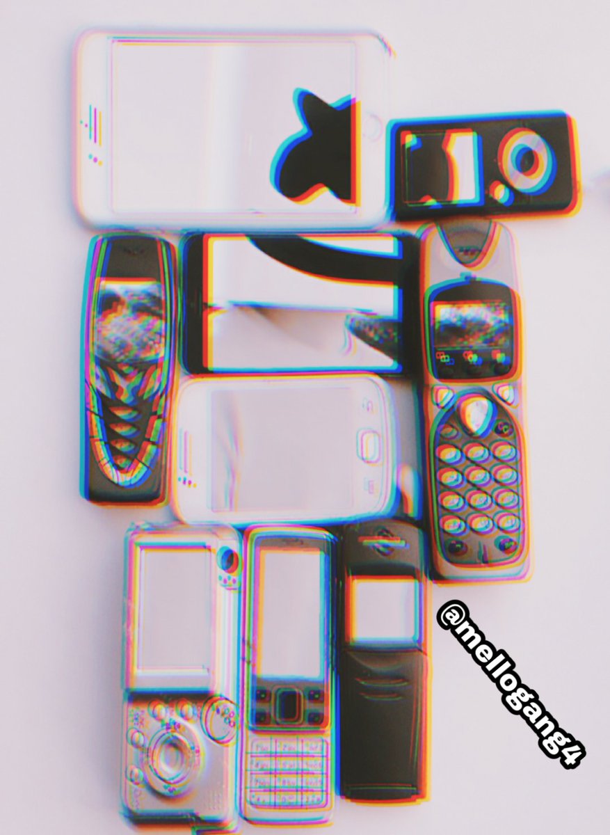 mellogang4's tweet photo. Although this edit looks pretty weird, I liked putting phones on @marshmellomusic lol😂 #marshmello #marshmellomusic #mellogang #edit #moblie #mobliephone https://t.co/DJelccLMMX