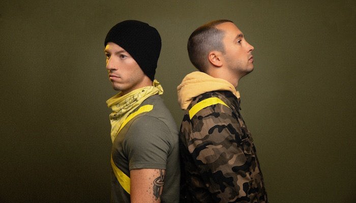 and that’s the thread!! i’m sure I could’ve mentioned hundreds of more moments because all of their music videos are so incredible and powerful, i love how much effort they put into them. feel free to add your favourite/most powerful tøp music vid moments! :)