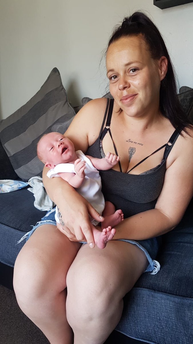 WillowTeam1's tweet photo. 💜🤰🏻👶 Congratulations on your gorgeous baby, cared for throughout by @JessicaLWillson who enjoyed every minute of sharing your journey xx 💜🤰🏻👶#womenareamazing #betterbirths #amazingmidwife #amazingbirth #bookinglabourandbeyond https://t.co/ZXEePFuSIw