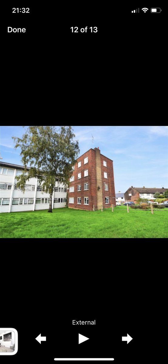 (Within 5 miles of London) £200,000 DARTFORDThis 2 bed flat is just minutes from the M25 and is well presented insideThat’s all I have on this one lol