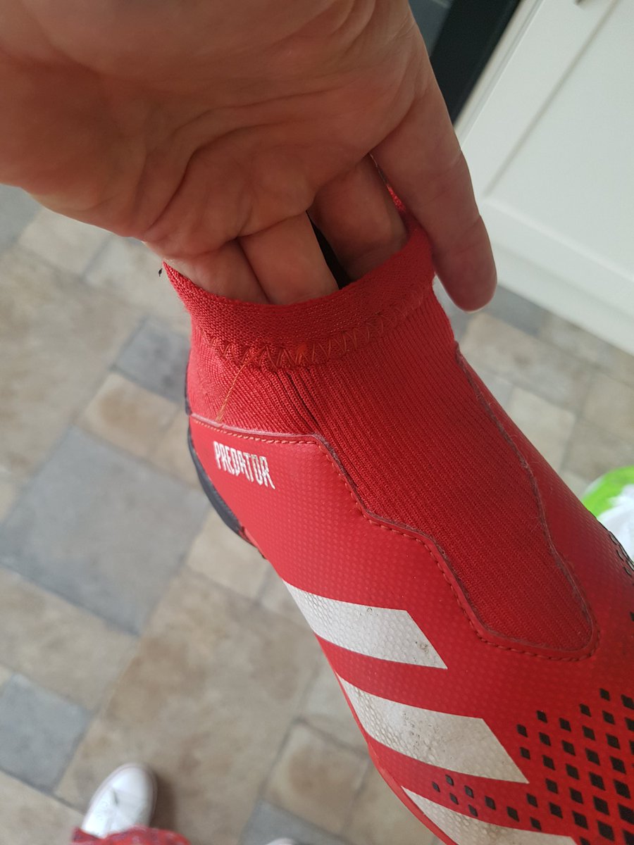 MissLauraGrif's tweet photo. Love going into a Scunthorpe @SportsDirect_CS store to be called a liar and told I've lost my £48 for my child's @adidas trainers. Unprofessional and poor customer service https://t.co/l2EC7Q5V9R