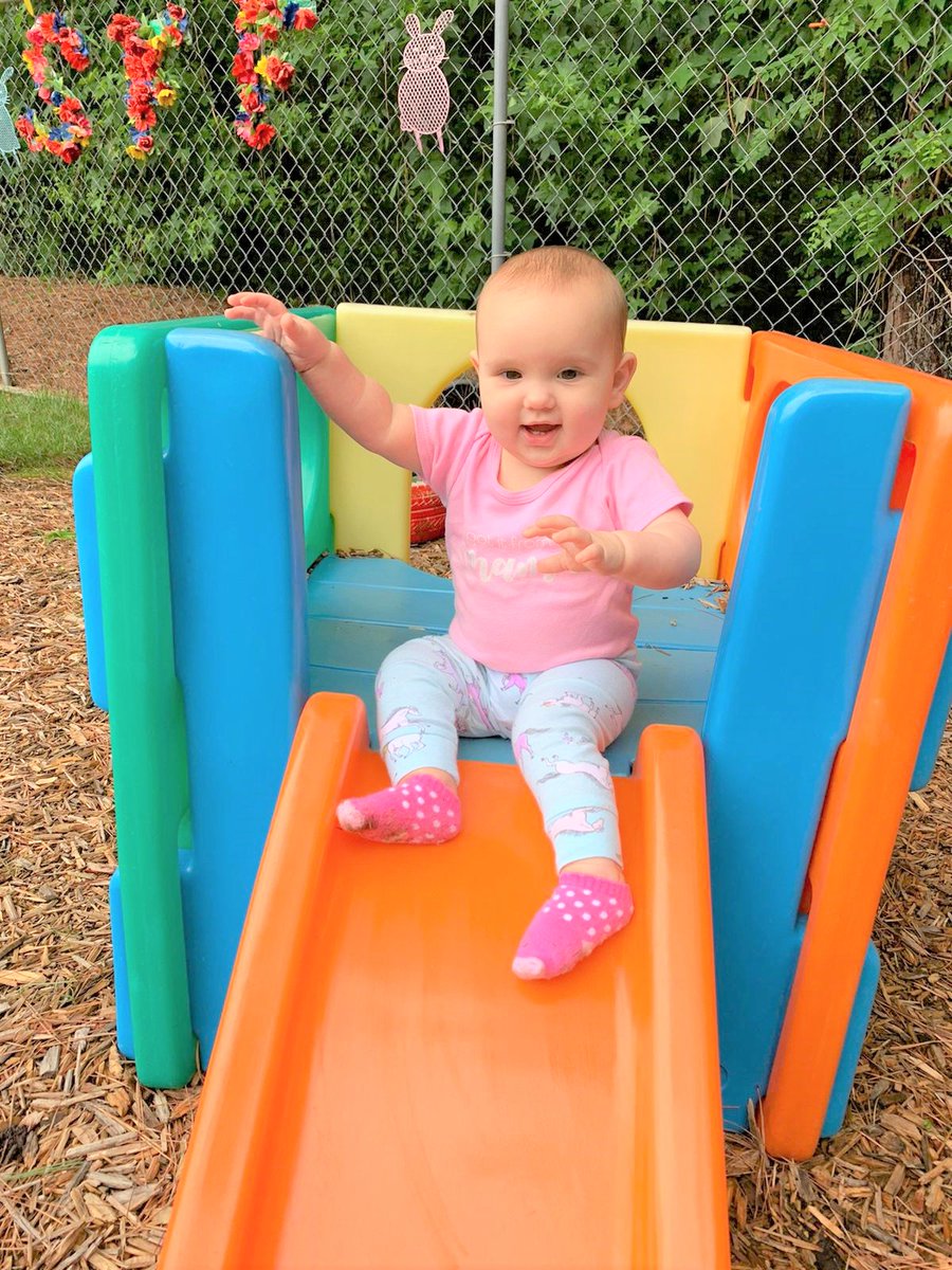 Spanish4Fun's tweet photo. WAKE FOREST | Our Spanish Adventure Camp is such a success! We're wearing the brightest colors, put our sunglasses on, and we're dancing to the rhythm of the music! 
.
.
.
.
.
.
#raleigh #cary #wakeforest #northcarolina #spanish #education #teachers #children #family #preschool https://t.co/i14ASdAr1f
