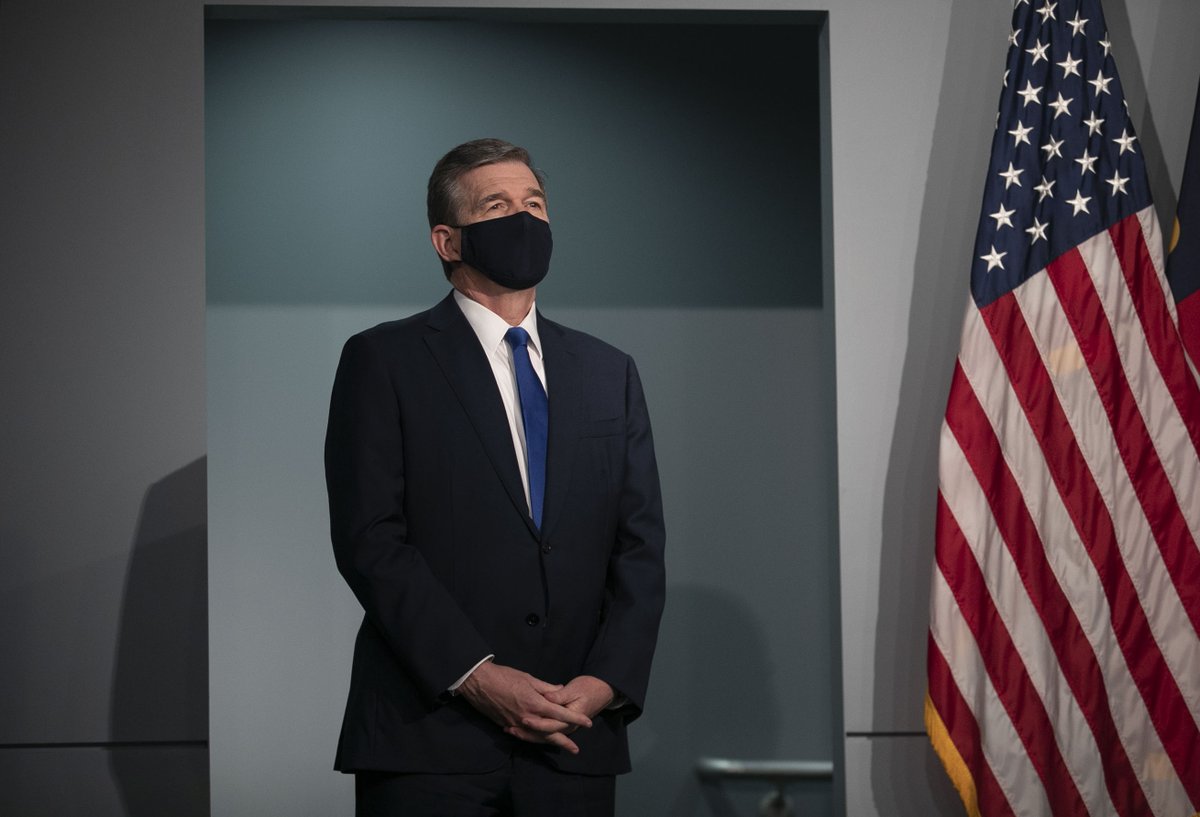 It’s 5 PM. Face coverings are now required in North Carolina. 

We can stop the spread of this virus, but we need your help. Wear a mask, save lives.