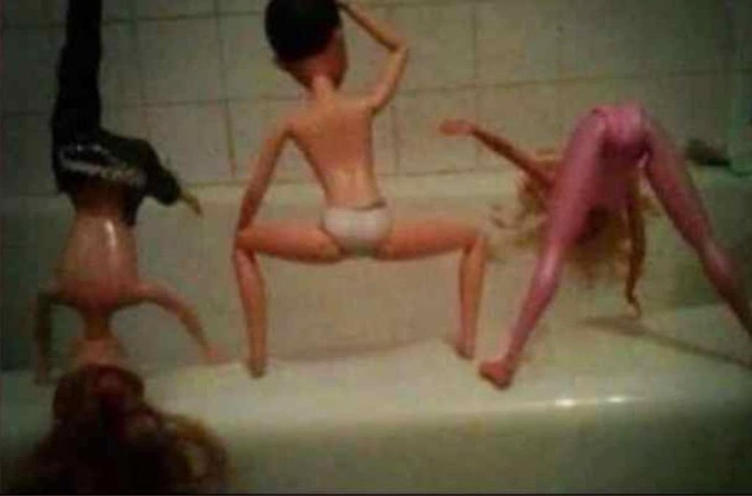 thenotoriousgao's tweet image. Me and the rest of the country right now: #LockdownHouseParty