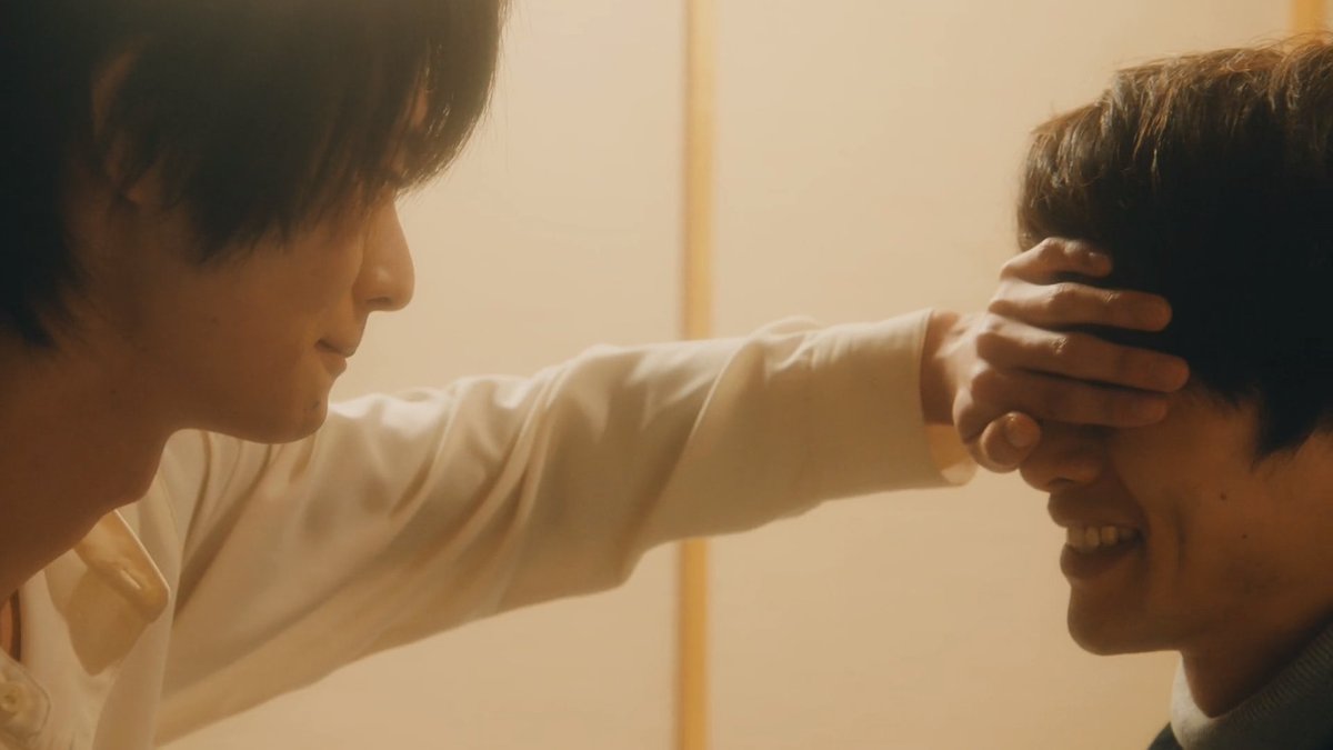 juniormarked's tweet photo. he passed out from crying lol.jpg

#lifeloveontheline #線上の僕ら https://t.co/mIF3smJ1UQ