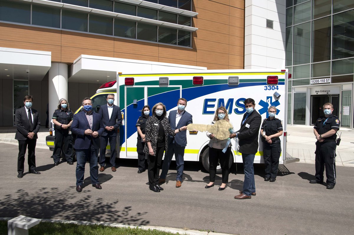 jkenney's tweet image. The new Grande Prairie hospital is a beautiful facility - glad to see construction is now complete.

Looking forward to seeing it finally accept patients at the end of next summer, once AHS has fully moved in, and gotten it up and running.