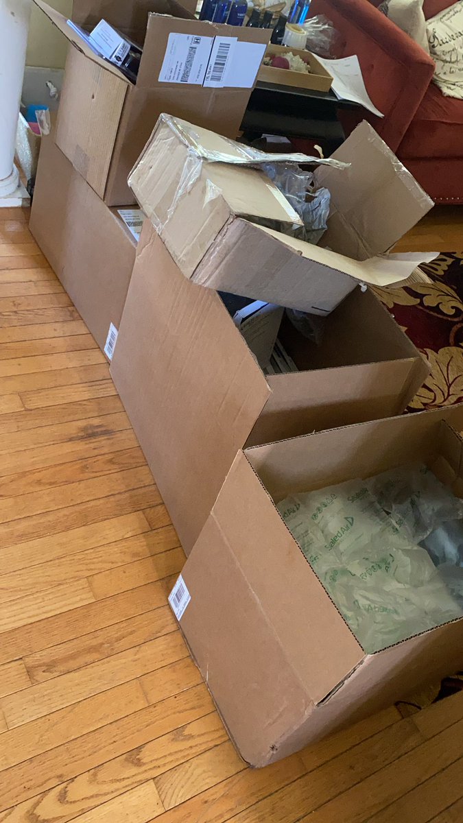 Teeforte's tweet photo. Me and Bella Lu getting it in on #TakeYourDogToWorkDay she’s waiting on deliveries @amazon @FedEx 📦 🚚 #amazonseller #HUNTRESS BY #RUBYGRACE #workingfromhome https://t.co/e6qWgZ2EKf