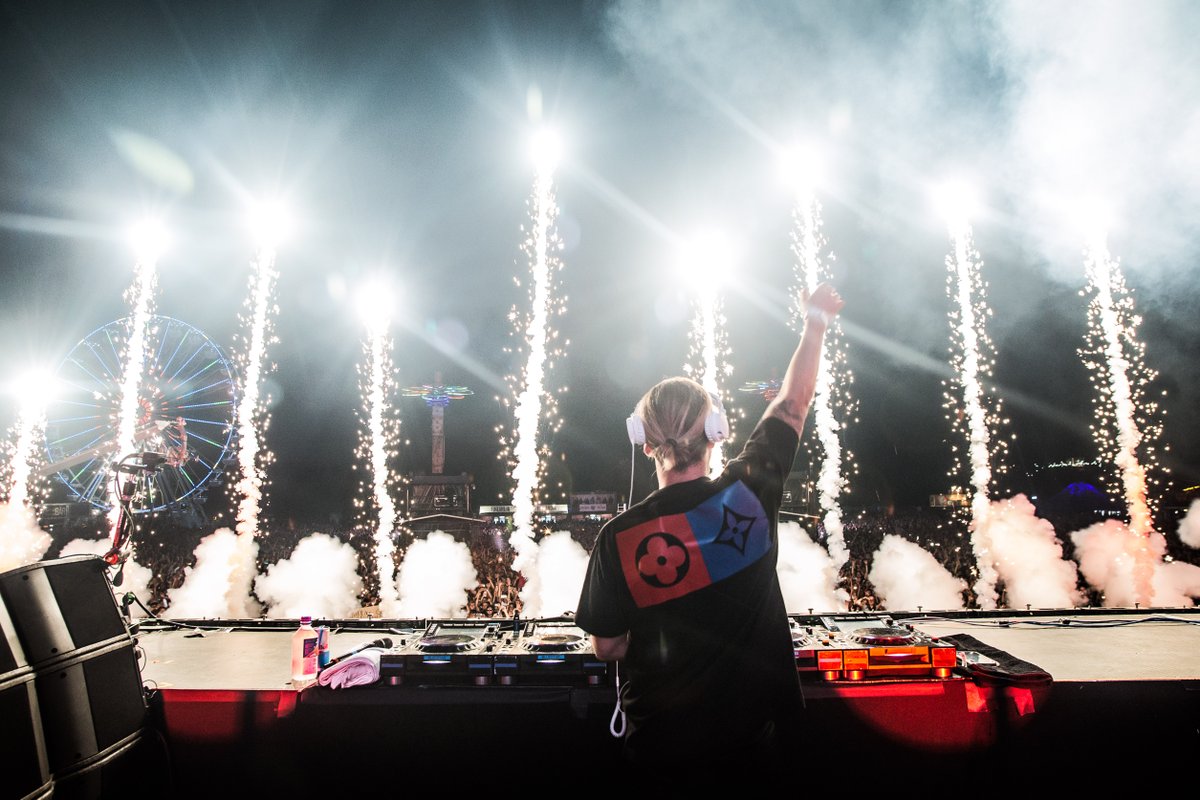 Fridays like this! 🤩 #SOUND