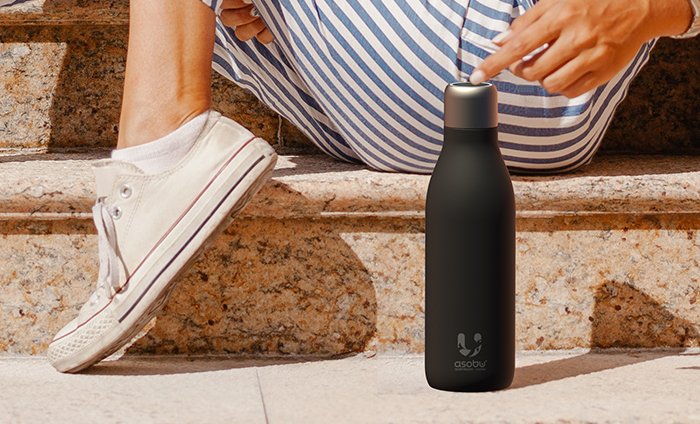 SolutionsByAGM's tweet image. #FeatureProductFriday This #UVhydrobottle is equipped with a #UVlight on the lid that #purifies your water when pressed, destroying all #bacteria and #viruses! 1 charge lasts up to 2 weeks!

Call or email us at promoinfo@agmsolutions.com to preorder your #customimprinted bottles!