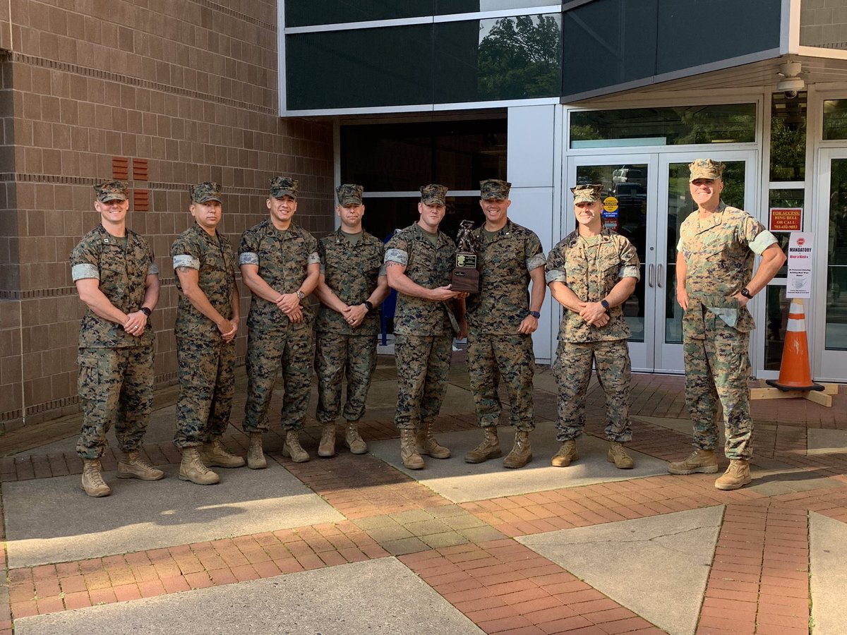 MCBQBeast's tweet photo. The Headquarters and Service Battalion's Beast Slayer Squad Competition took February 21st, 2020. The 10 mile competition comprised of 5 stations around MCB Quantico that teams of 10 Marines had to navigate in order to complete the competition. Over all nine squads participated. https://t.co/vk94h4Yta1