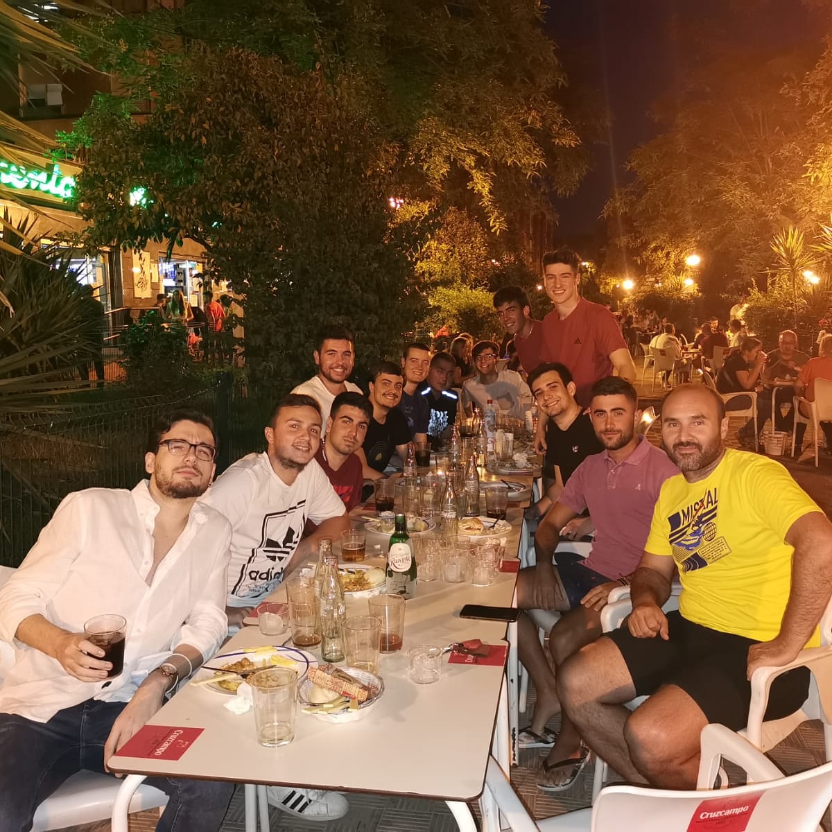 Despedida de la temporada 2019 - 2020 como no podía ser de otra manera en el Bar Menta.
Seguimos...