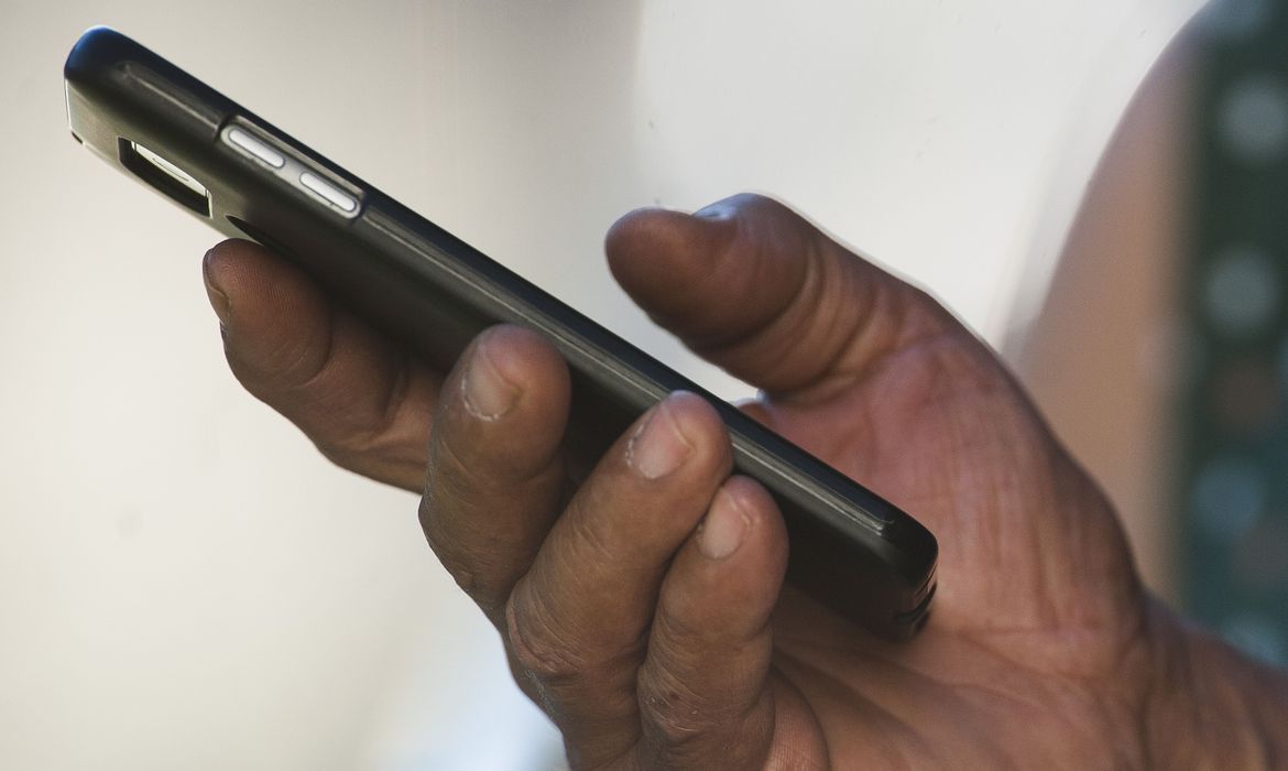 canalgov's tweet image. #GovernoDigital |@MinEconomia convida cidadãos a avaliar experiência no uso de serviços via internet. Secretaria de Governo Digital cria página para quem deseja ajudar a melhorar os serviços digitais prestados pelo @govbr💻📲bit.ly/2ZfXtGH @DigitalGovBr 

📷Ag. Brasil