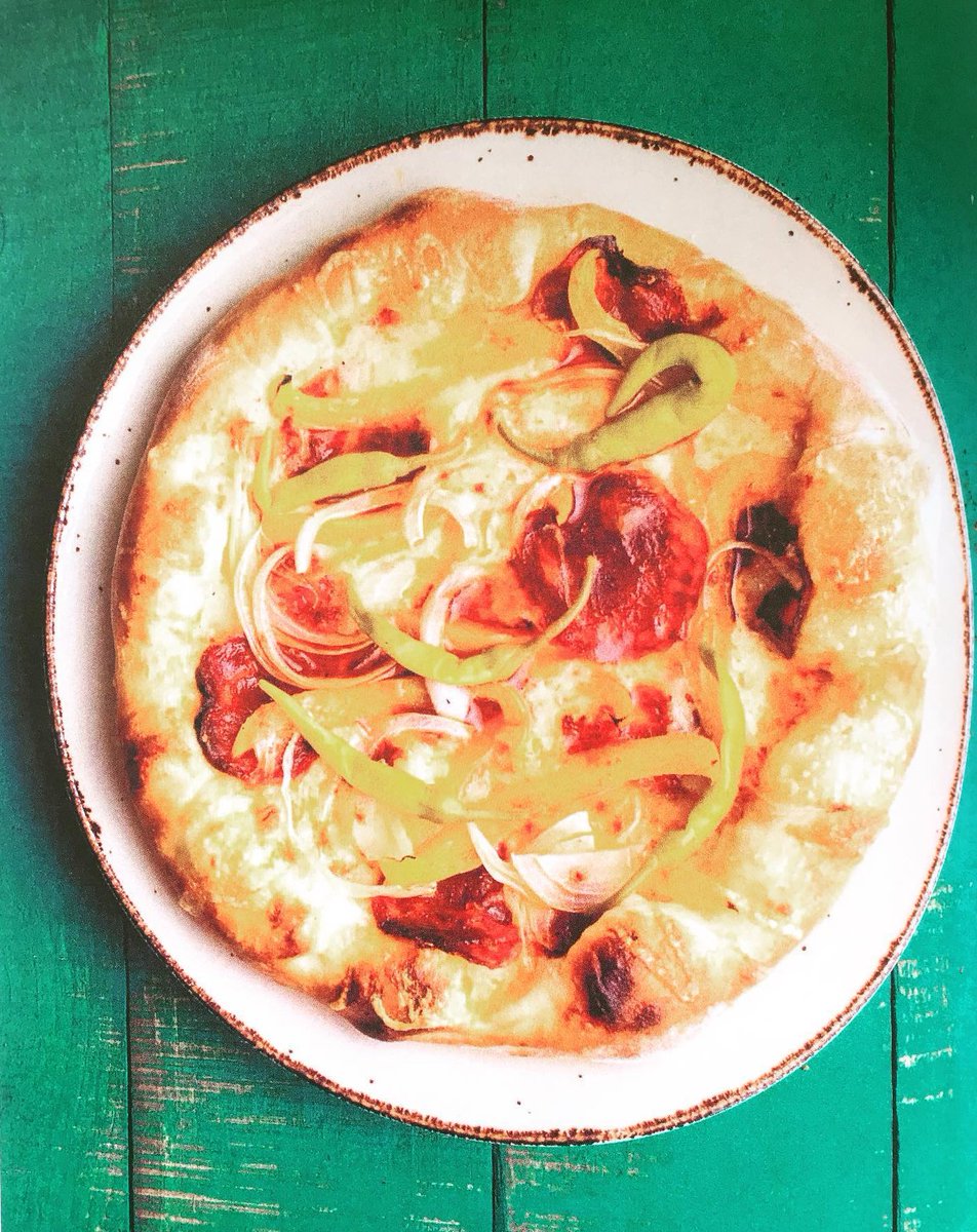 En attendant notre réouverture le 2 juillet, profitez du Marché Tapéo-Mesón ! Une sélection de plats tout prêts pour emporter 🍲 Il ne vous restera plus qu'à vous mettre à table 🍴 
Commandez en ligne jusqu'à 15:00 ! restotapeo.com