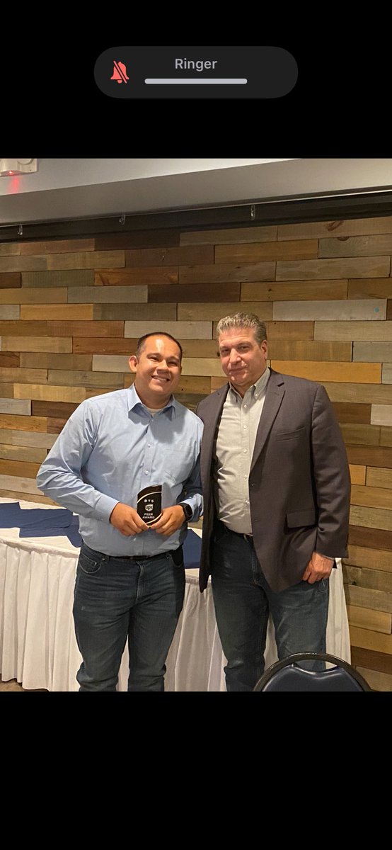 John Pipkin (@upsjpipkin) on Twitter photo Only the best from SoCal!! Very proud of Jose Rangel for successfully completly DTS and achieving the Peer Award!! Amazing!!!
<a href="/jrindafernshaw/">Fern Shaw</a> @Henry_J_UPSER <a href="/TonyTay31740477/">Tony T</a> <a href="/SfecaFeederSfty/">San Fernando</a> <a href="/jt_ups/">Jose Torres</a> <a href="/divine2wincom/">Trina Norman</a> <a href="/UPSTransp_SoHo/">UPS Corp Trans DTS Schools</a> Only the best from SoCal!! Very proud of Jose Rangel for successfully completly DTS and achieving the Peer Award!! Amazing!!!
<a href="/jrindafernshaw/">Fern Shaw</a> @Henry_J_UPSER <a href="/TonyTay31740477/">Tony T</a> <a href="/SfecaFeederSfty/">San Fernando</a> <a href="/jt_ups/">Jose Torres</a> <a href="/divine2wincom/">Trina Norman</a> <a href="/UPSTransp_SoHo/">UPS Corp Trans DTS Schools</a>