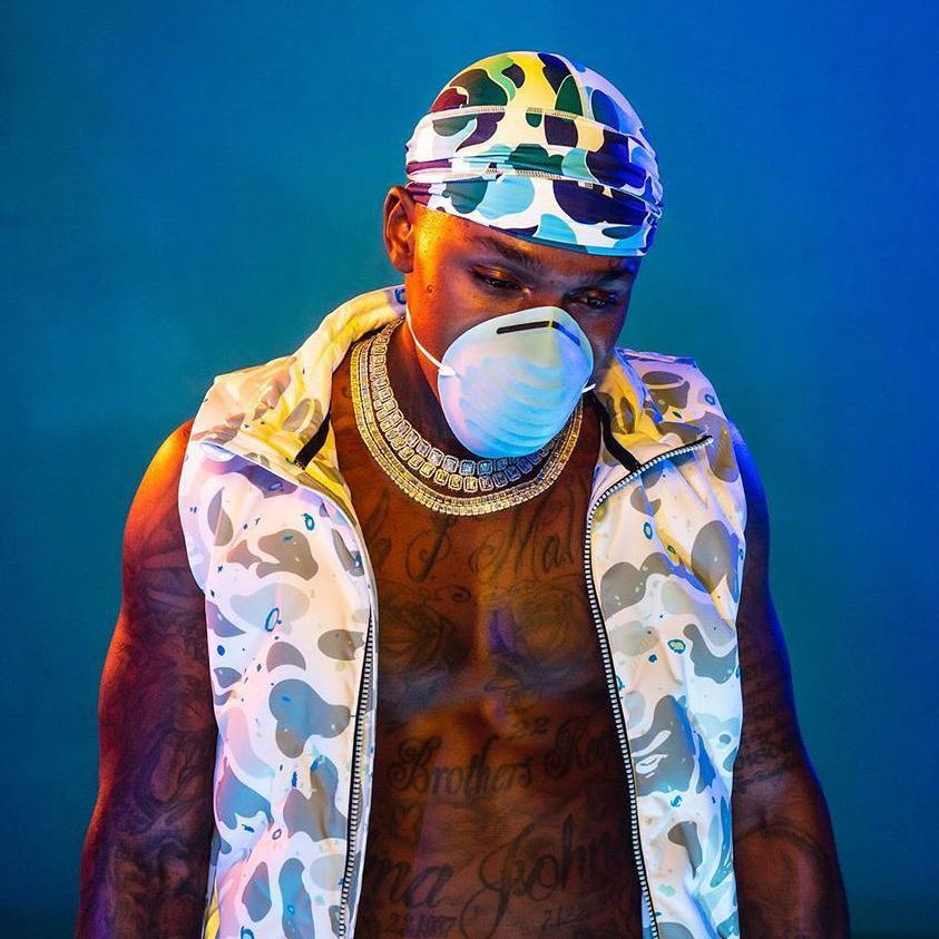 LyricaLemonade's tweet photo. Watch the new music video for "Rockstar" by DaBaby + @RoddyRicch below:

https://t.co/4Me4DuwhWk

[@DaBabyDaBaby] https://t.co/PetZSUWz1m
