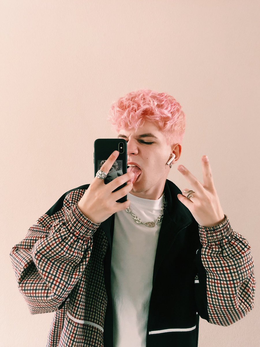 𝘐𝘶𝘭𝘪𝘢𝘯 tweet media
