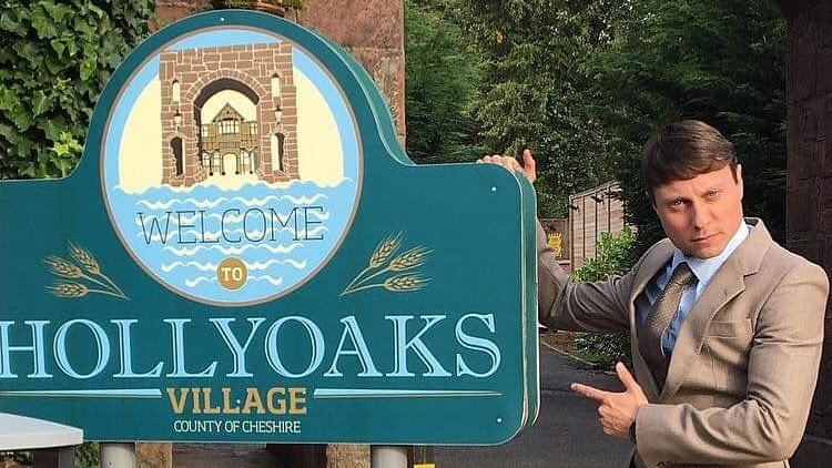 3 yrs since Milo crashed into #Hollyoaks. Time flies man! Cheers to the nice people on the show and everyone who showed love and support 💙