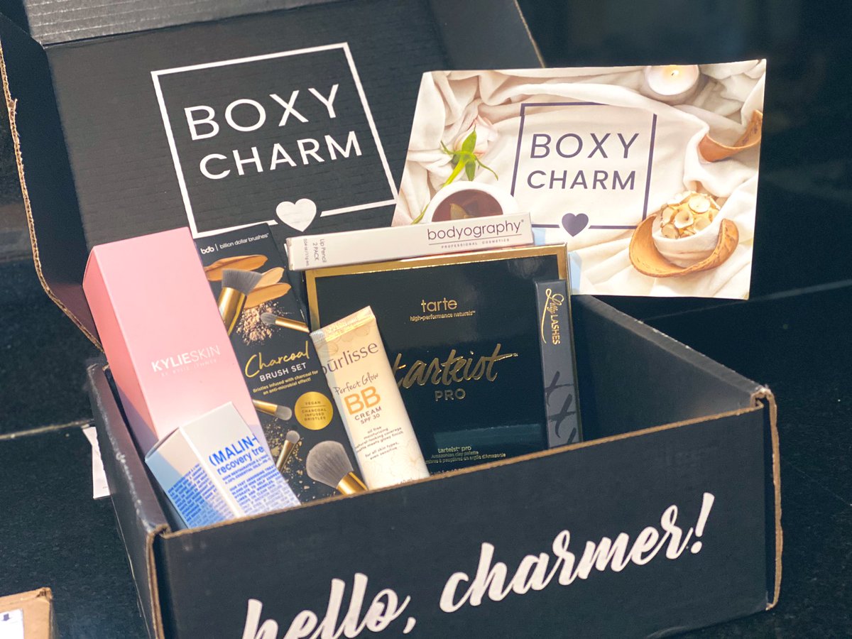 honeybeechelsea's tweet photo. 🤩 So Excited, this might be my favorite 📦 yet! @boxycharm @KylieJenner @kylieskin @tartecosmetics @Bodyography @Lillylashes1 @purlisse @malinandgoetz #hellocharmer https://t.co/CpoYmVUtbv