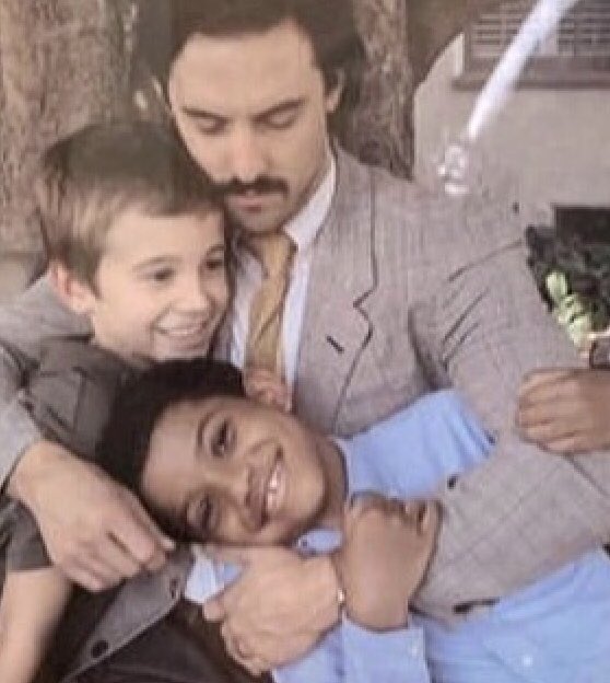 ThisIsUsFanCrew's tweet photo. Forever holding onto family moments like this. #ThisIsUs #FamilyBond #FBF2016โค๏ธ https://t.co/qa4HXwUeoG