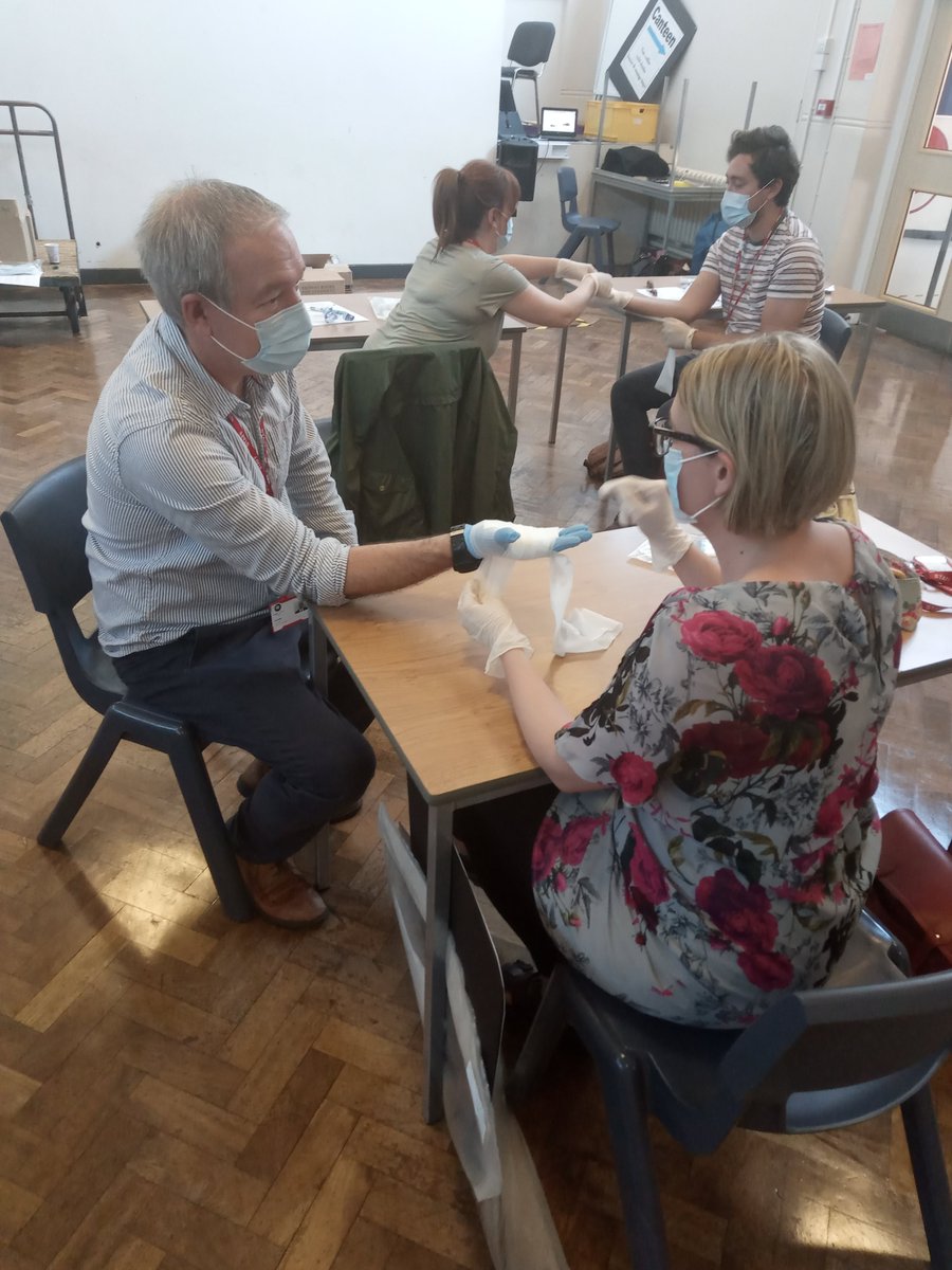 AlsagerSchool's tweet photo. Alsager School staff taking their Emergency First Aid At Work certificate. The staff were learning how to perform the recovery position, CPR (with Covid safe measures), the use of an AED, how to treat heart attacks, choking, major bleeds and more. https://t.co/7m31CaEWU5