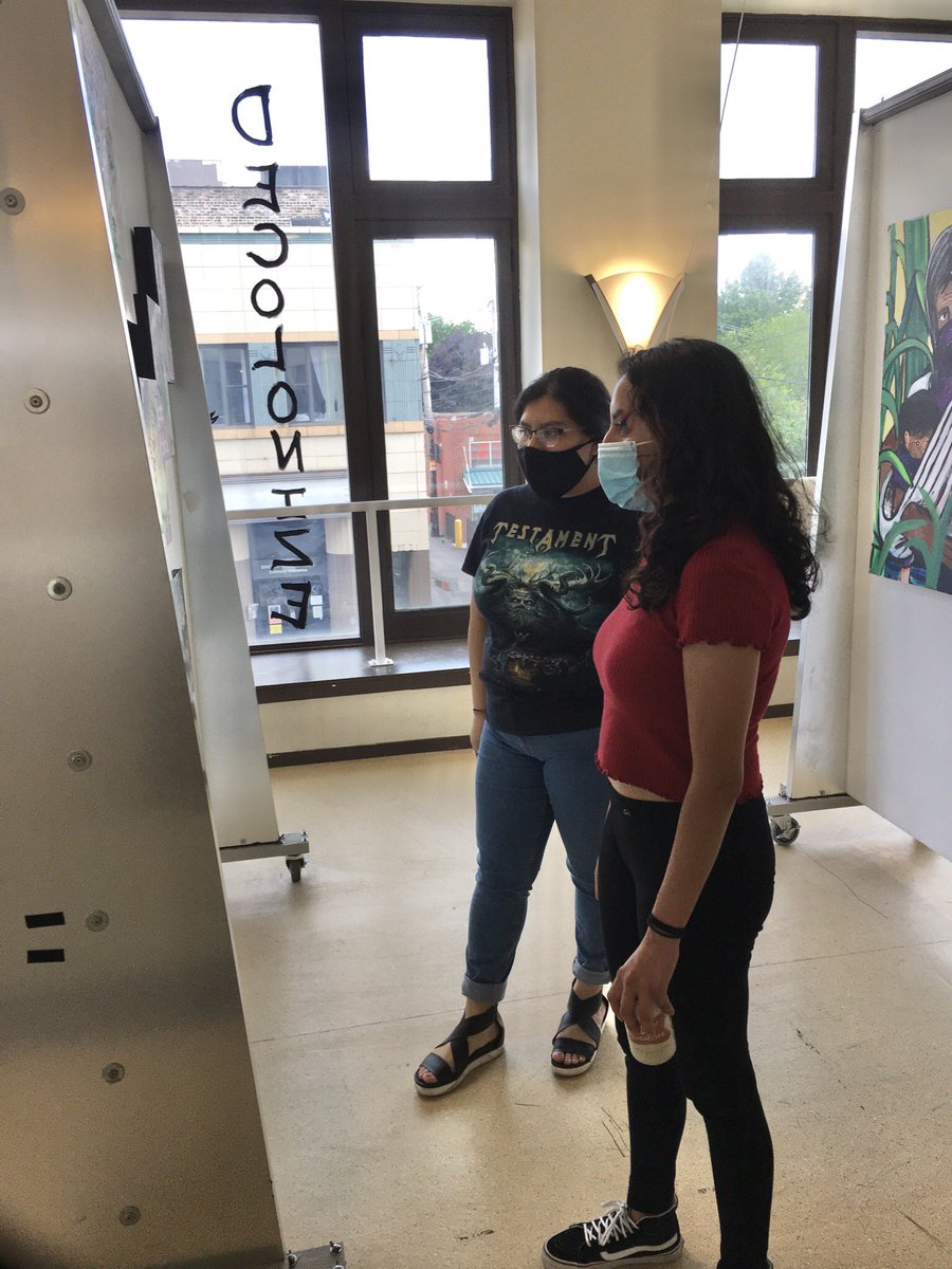 AnySquared's tweet photo. Wednesday Photos. We’ll be at the Hairpin Arts Center again today 2-7pm (2810 N Milwaukee). Last week to see our amazing LIP 20/20 Exhibit - see schedule through July 1: https://t.co/J7zQiA1NCc…
#chicagoart #lip2020 #logansquare #avondale #anysquared @hairpin_arts @HairpinArts https://t.co/lS6kO3XX4F