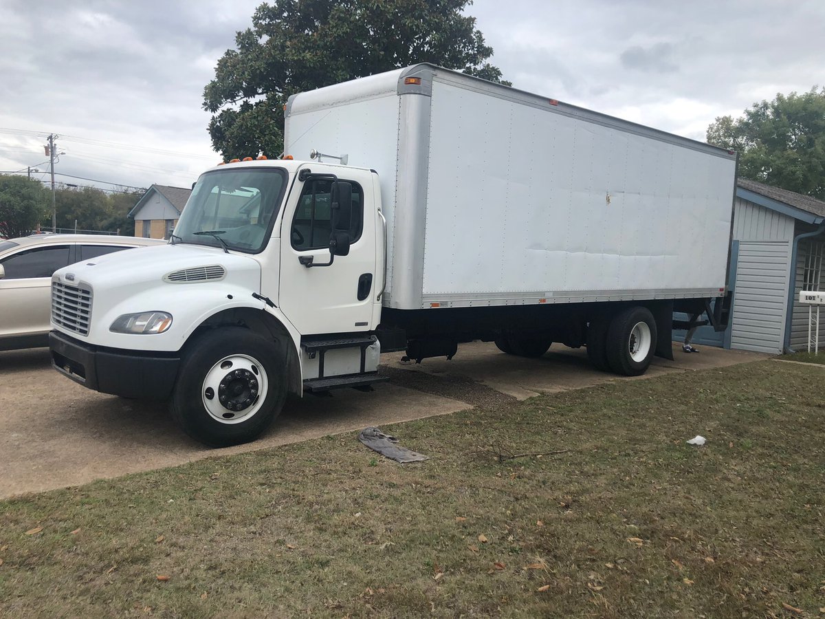 UpscaleMoving's tweet photo. #UpscaleMoving https://t.co/yxwQ6na35q