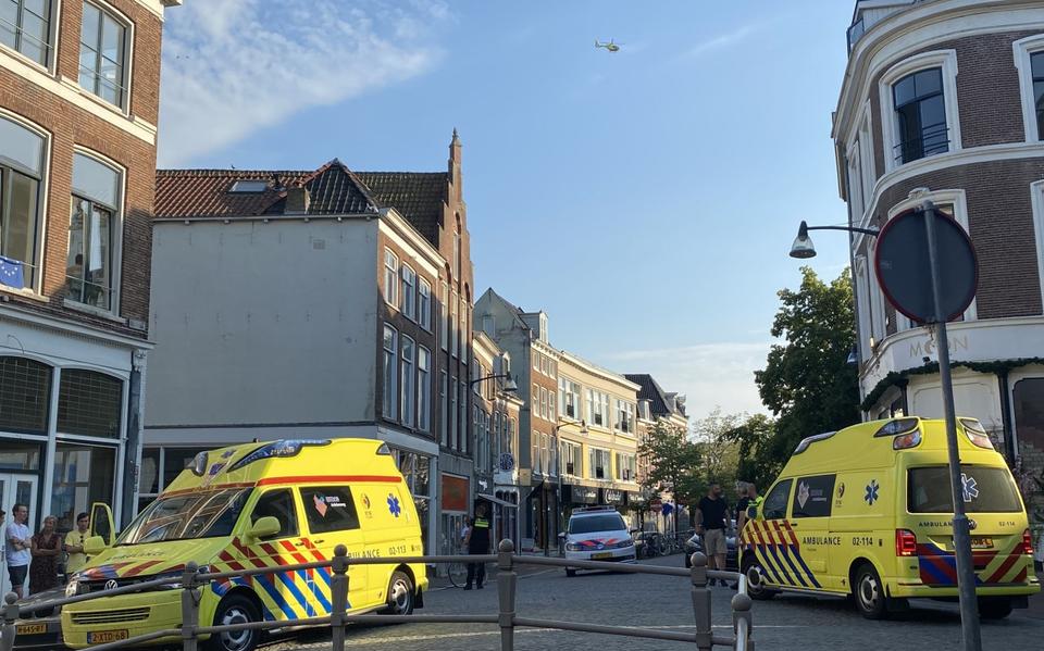 Fietser gewond bij aanrijding in centrum Leeuwarden: LEEUWARDEN
