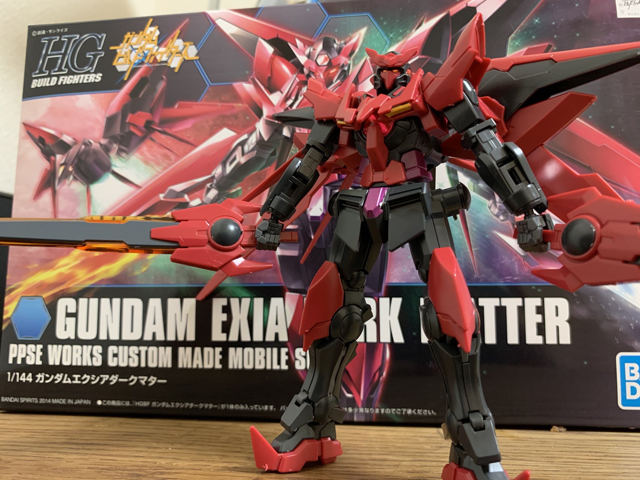 So Ta ガンダムエクシアダークマター ガンプラ エクシアダークマター完成 ほんと素晴らしくかっこいい W T Co 1sezrledev Twitter