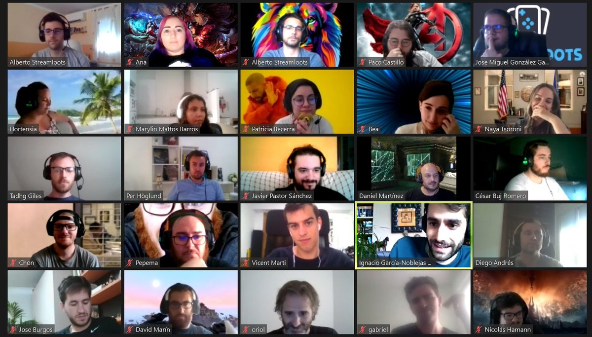 anatlus89's tweet photo. End of quarter @streamloots meeting, look at all these awesome people <3 We're doing the things! https://t.co/g1dPJbA862