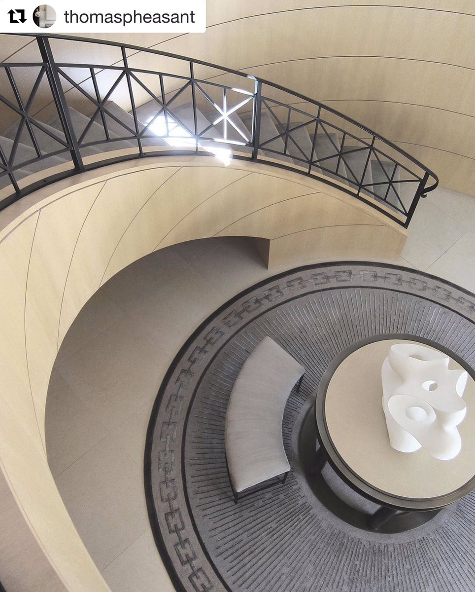 MPEcarpet's tweet photo. A beautiful staircase view by Thomas Pheasant, accompanied by a luxurious custom rug by MPE. https://t.co/3JS6c0H9GT