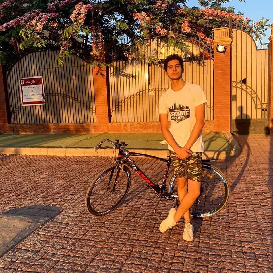 EngMahran98's tweet photo. Sports day by bike🖤🚴🏿‍♀️ https://t.co/GFCD5JTSqd