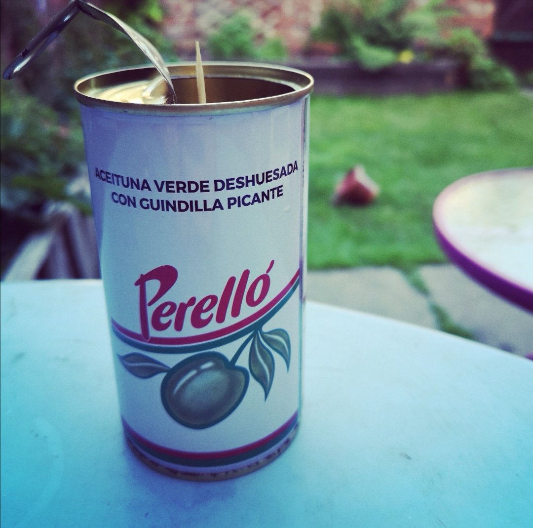 FedbyTedUK's tweet photo. Straight from the can. #tedrecommends https://t.co/NvaCcsMnds