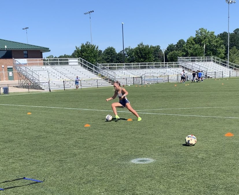 gracegilmore__'s tweet photo. missing my team but still putting the work in!! stay healthy everybody!! https://t.co/QPhmB8s1He