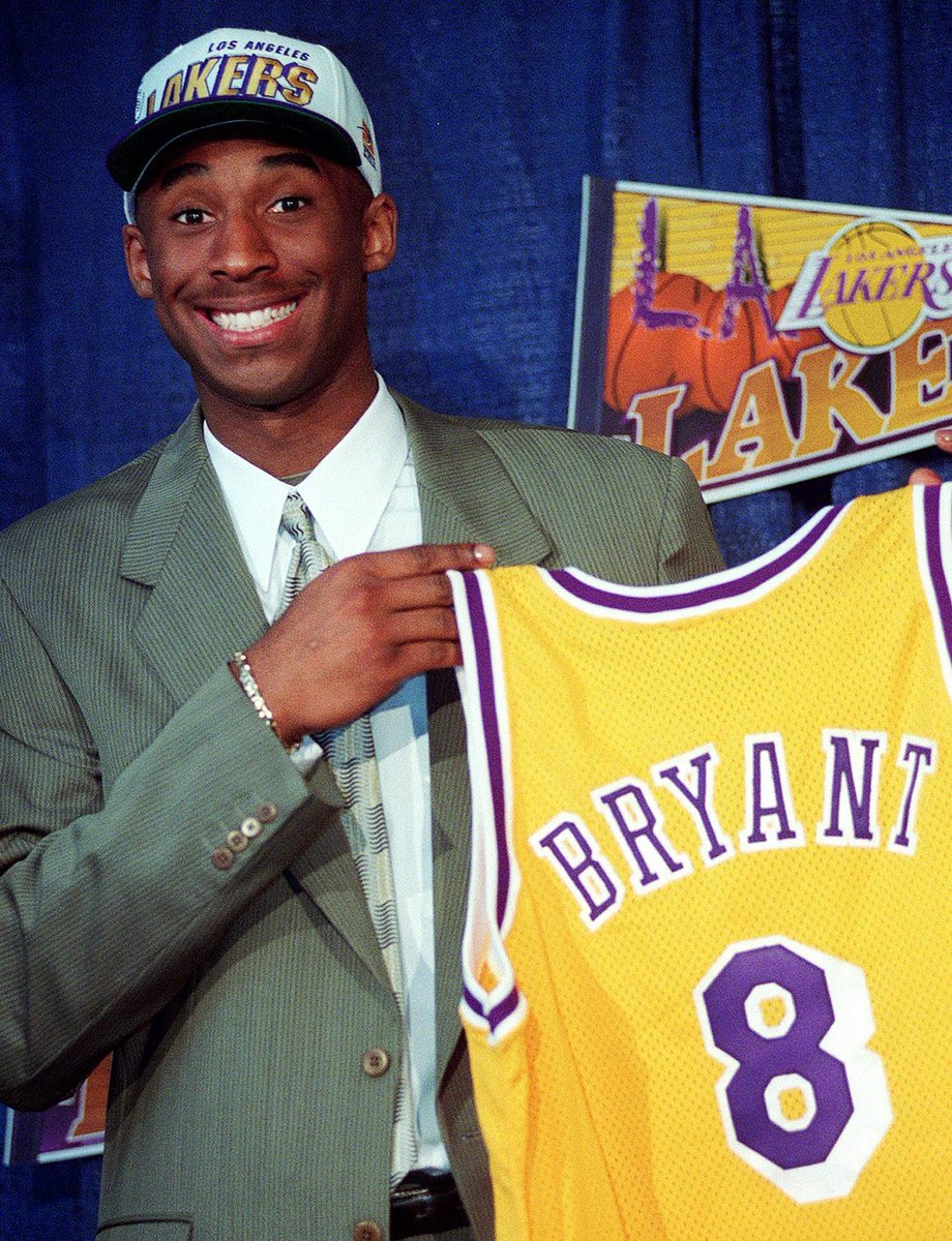 CamVCollins's tweet image. It’s been 24 years since the 1996 NBA Draft... by far the BEST DRAFT CLASS, EVER! #Facts #NoDebate #LLKB #MambaForever 🙏🏽🏀🐍