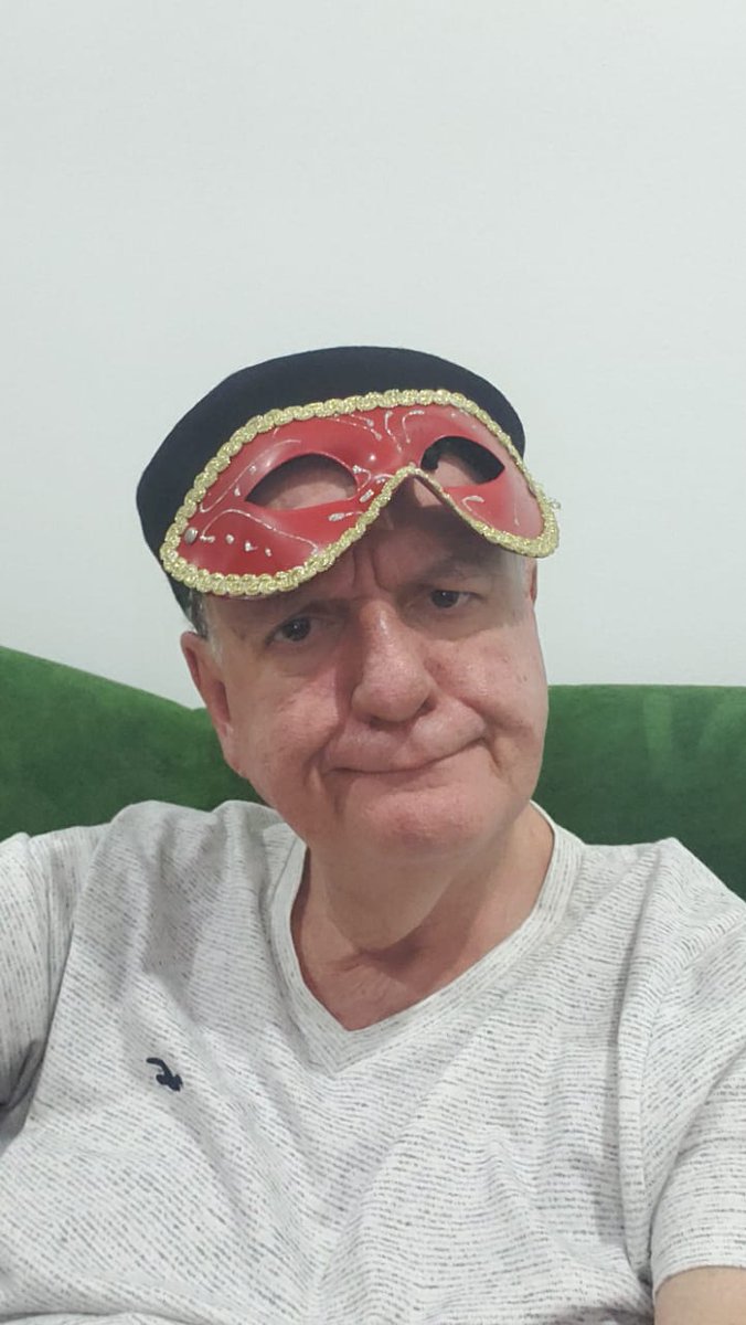 SerginhoGreco's tweet photo. PRA QUE TANTA AFOBAÇÃO???
😡😡😡
PEQUENAS CILADAS 08
Assista o vídeo completo no #YouTube pra você saber por que Zé Bentim está tão furioso com seu amigo Geraldo Magela:
https://t.co/2qB5YhtPLw

#Dicas #compras #Online #business https://t.co/Yizw59hA6Y