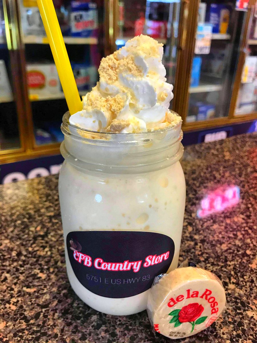 nanilaliss's tweet photo. Pls RT 🔃💙

📢 Make sure you stop by at ↙️
🏜️ EFB Country Store
📍5751 E US HWY 83
to get your Milkshakes! 🥛🍨🥰😋

-Vanilla 🤍
-Strawberry ❤️
-Oreo🖤
-Mazapan 💛
-Gansito 🤎
-Nutella 🤎
-Chocolate Cupcake 🤎
-Fruity Pebbles 💚

(P.s the first pic is the cups official look 😍) https://t.co/AVw5umo4ac