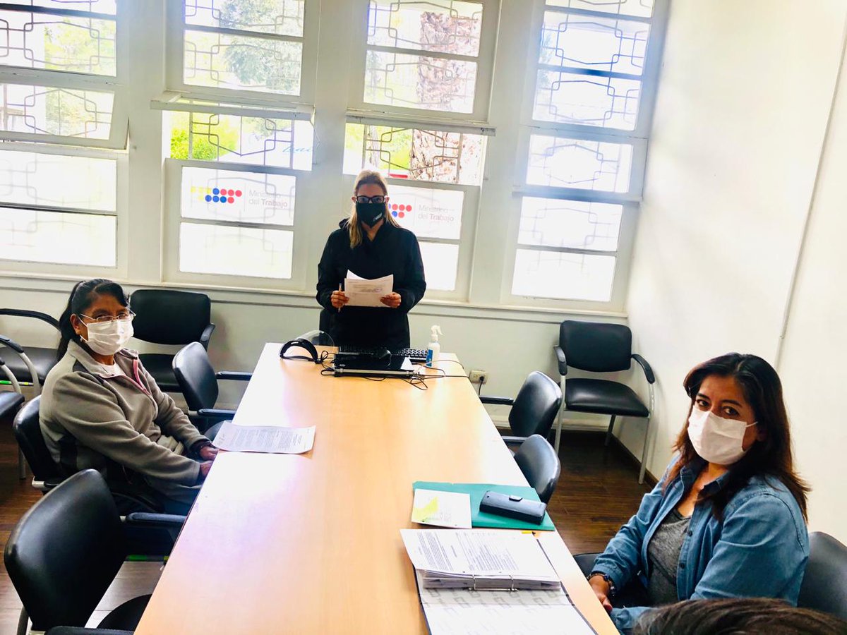 XavierBermudezL's tweet photo. #MediaciónLaboral | Llegar acuerdos entre las partes es nuestra prioridad por eso a través del #DialogoSocial llevado desde el Centro de Mediación hemos logrado #SalvarEmpleos luchamos por velar por los derechos tanto de trabajadores como empleadores
#MDTCuidaDeTi
@Luis_PovedaV https://t.co/n7a9x0Vmby