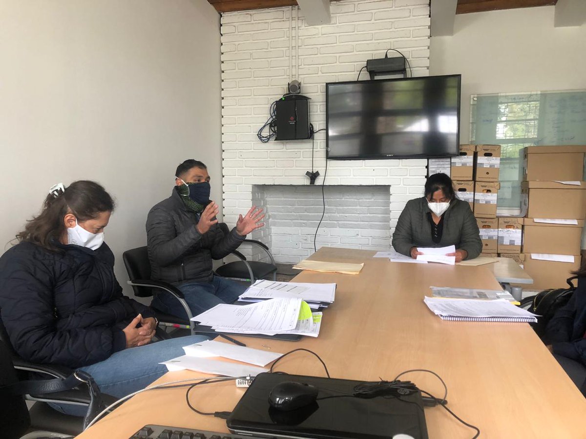XavierBermudezL's tweet photo. #MediaciónLaboral | Llegar acuerdos entre las partes es nuestra prioridad por eso a través del #DialogoSocial llevado desde el Centro de Mediación hemos logrado #SalvarEmpleos luchamos por velar por los derechos tanto de trabajadores como empleadores
#MDTCuidaDeTi
@Luis_PovedaV https://t.co/n7a9x0Vmby