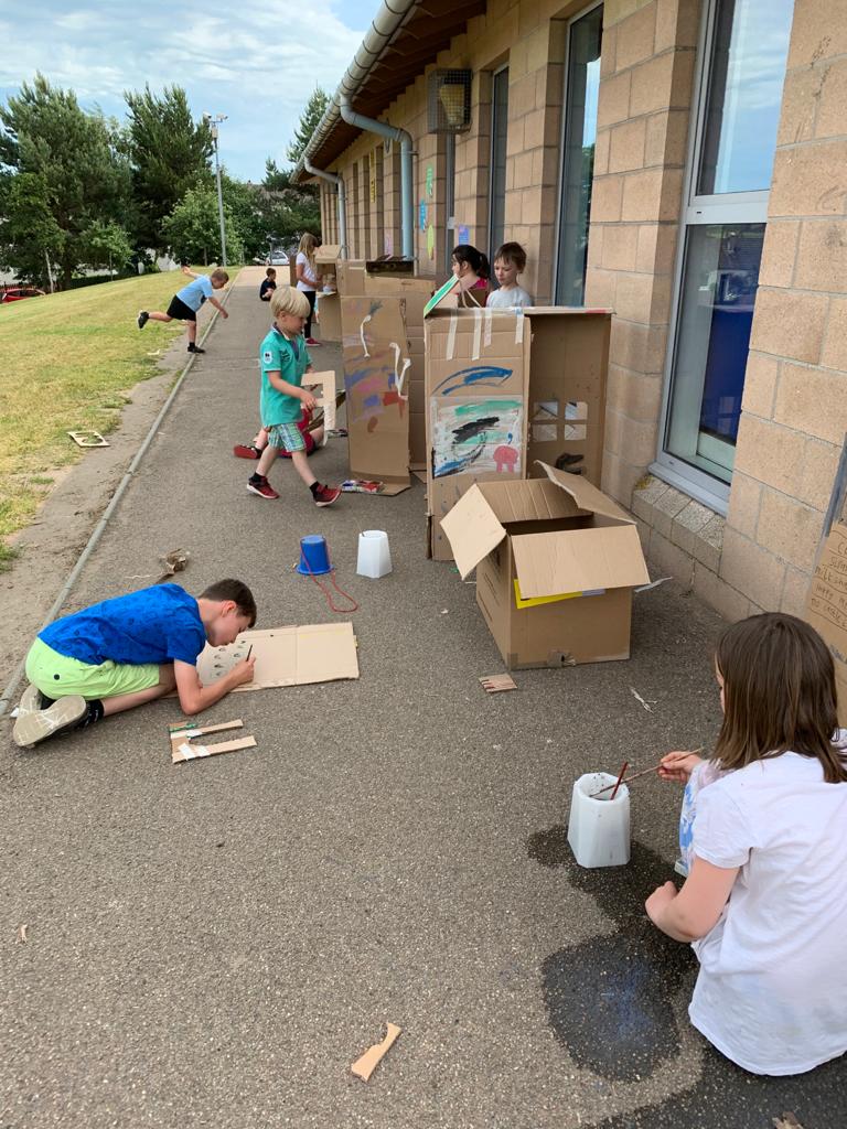 LhanbrydeH's tweet photo. Busy busy making our very own high street! https://t.co/pyN86B5kvi