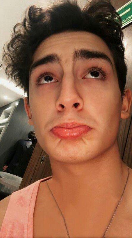 gressemilio's tweet photo. Neta éstas 9 personas son increíble y siempre están para mi, ojalá hubiera más personas como ustedes son ÚNICAS
GRACIAS...
@ArtemisDianalu @MonserratSR19 @Bitchly_Please @realmariagt @emiliacoo_stann @alemiliob @kar_gress @emi_Joaco_ @shinesjoaco I love you❤😔 https://t.co/iv1waqJvRz