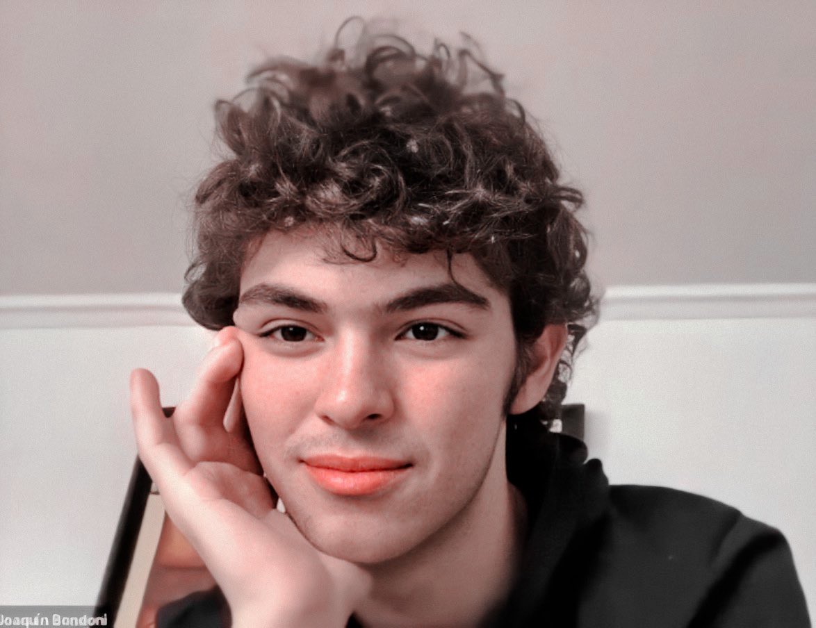 gressemilio's tweet photo. Neta éstas 9 personas son increíble y siempre están para mi, ojalá hubiera más personas como ustedes son ÚNICAS
GRACIAS...
@ArtemisDianalu @MonserratSR19 @Bitchly_Please @realmariagt @emiliacoo_stann @alemiliob @kar_gress @emi_Joaco_ @shinesjoaco I love you❤😔 https://t.co/iv1waqJvRz
