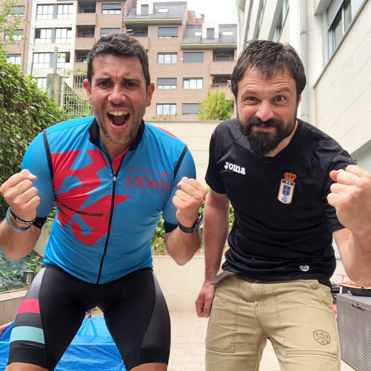 bikineros's tweet photo. PREPARÁNDONOS PARA EL FINDE.
Qué tenéis pensado? 🚲
Carretera? BTT? Gravel? 🤔 

#ciclismo #btt #mtb #findeciclista
#53dnts #tuvalum #crownsportnutrition https://t.co/0QPAgeNF3W
