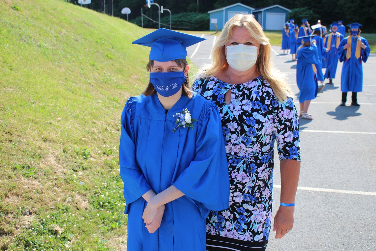 HCSDWildcats's tweet photo. CATS OF 2020 GRADUATION PICS!
We'll have more photos from Hancock's Class of 2020 Graduation Ceremony on our Facebook page later today.
Be sure to check https://t.co/xgnZIkbF6Z
(You can watch our grad live stream there, too!)
#WildcatPledge #WildcatPride #CatsOf2020 #ClassOf2020 https://t.co/Z1ETRGAlm9